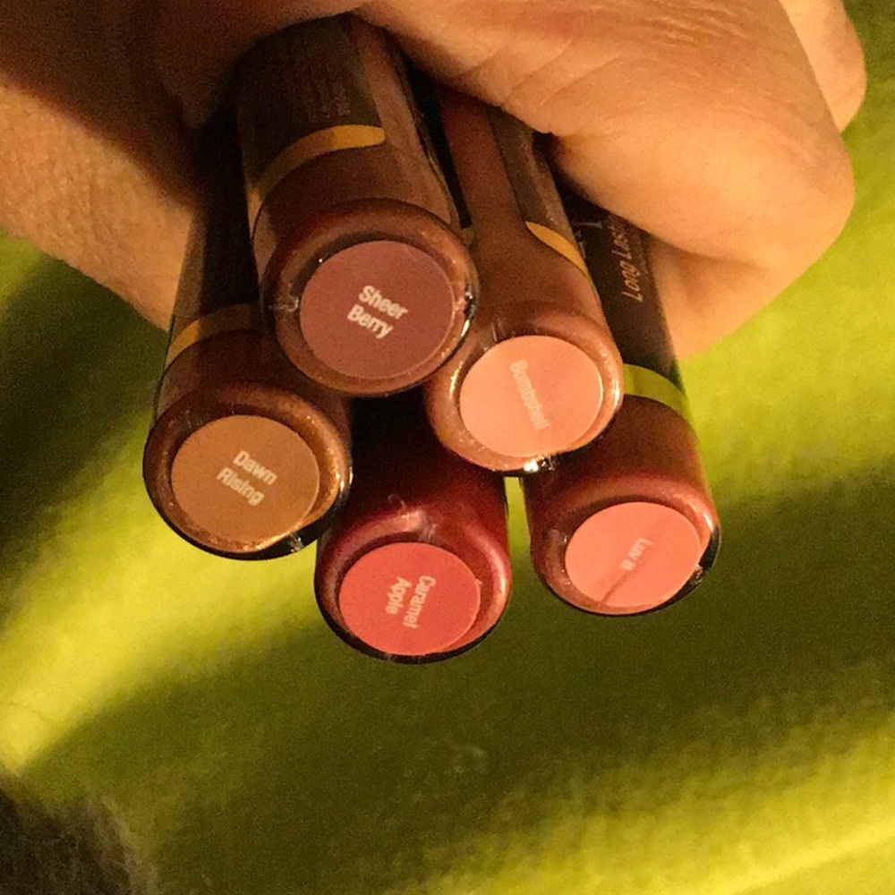5 SAMPLE SIZE LIPSENSE colors